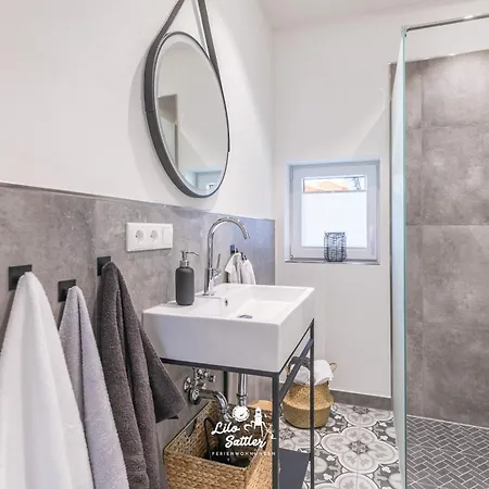 度假居 Ferienhus Suederdiek *